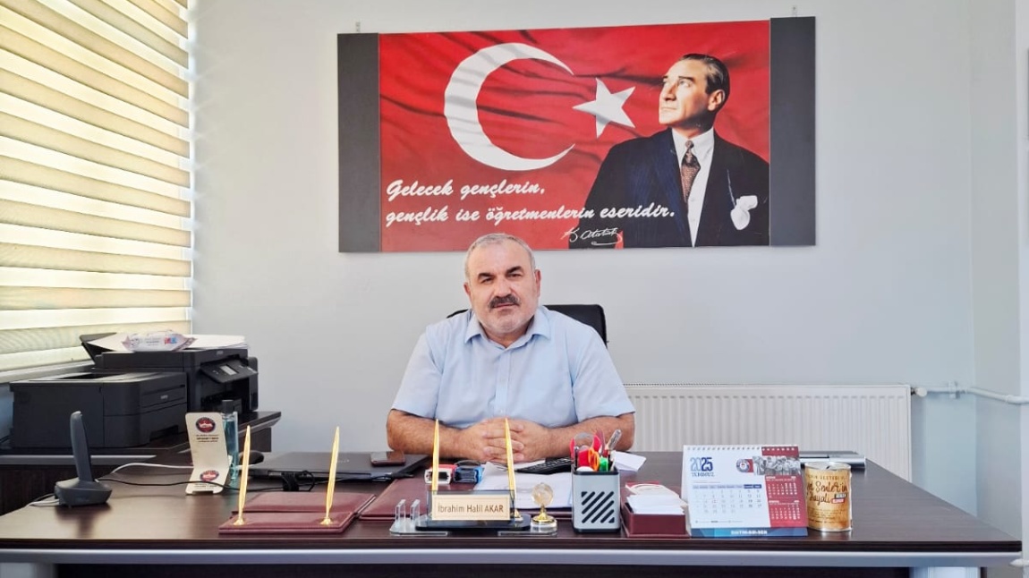 İbrahim Halil AKAR - Okul Müdürü