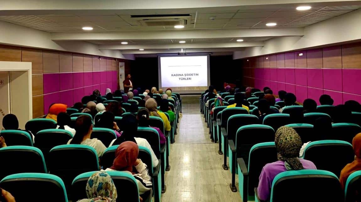 Kadına Yönelik Şiddeti Önleme Kapsamında Bilgilendirme Semineri Düzenlendi